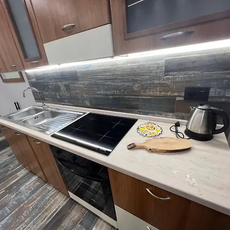 Castel Di Sangro Suite Apartment * كاستل دي سانجرو