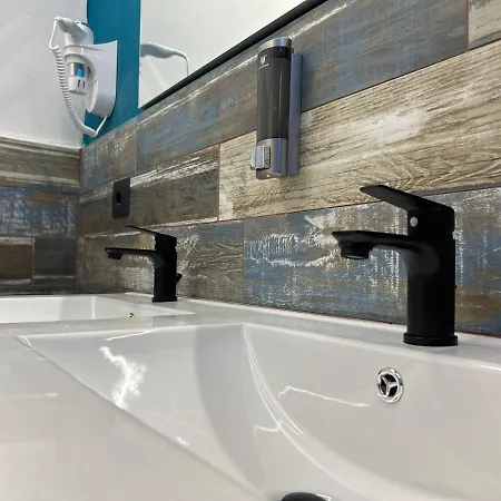 Castel Di Sangro Suite Apartment Castel Di Sangro