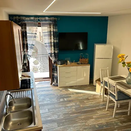 Castel Di Sangro Suite Apartment Semesterbostad Castel Di Sangro