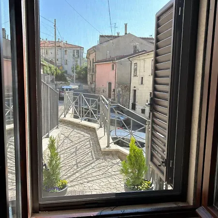 Castel Di Sangro Suite Apartment * Castel Di Sangro