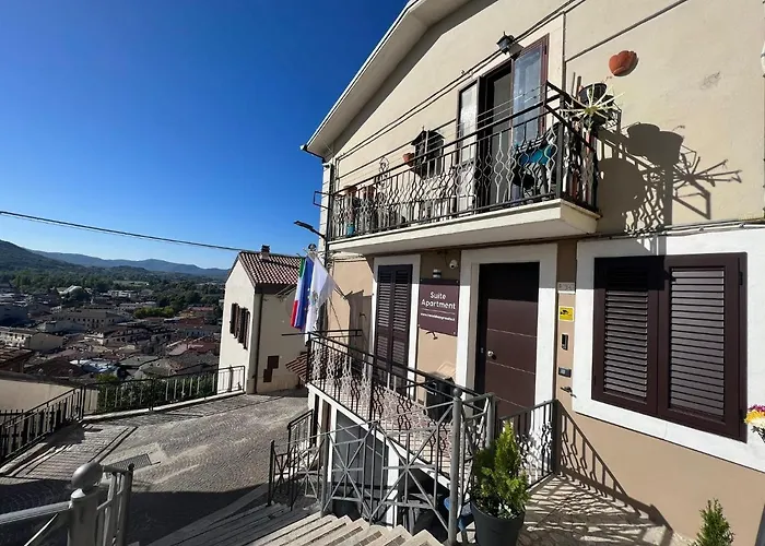 Castel Di Sangro Suite Apartment * Castel Di Sangro