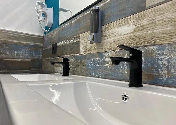 Castel Di Sangro Suite Apartment Castel Di Sangro