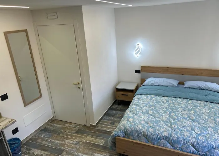 Castel Di Sangro Suite Apartment * Castel Di Sangro