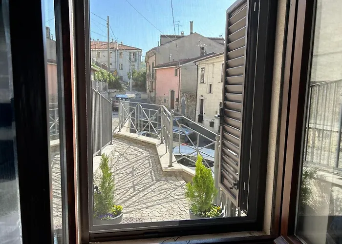 Castel Di Sangro Suite Apartment * Castel Di Sangro