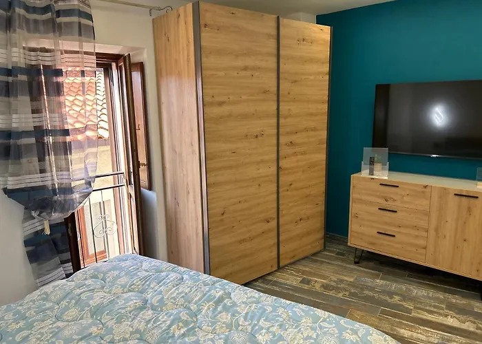 Tatil Evi Castel Di Sangro Suite Apartment *